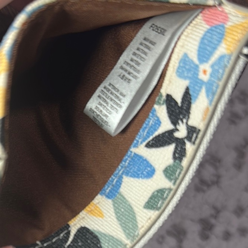 Fossil Women's Logan Faux Leather Wallet Slim Minimalist Zip Card Keychain NWOT - Picture 11 of 12